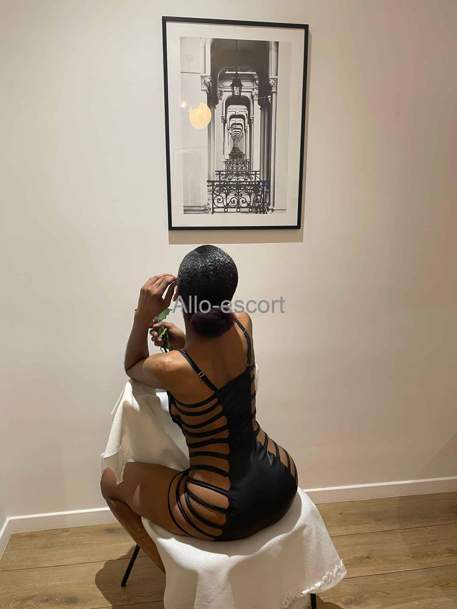 Shiva Escort Métisse