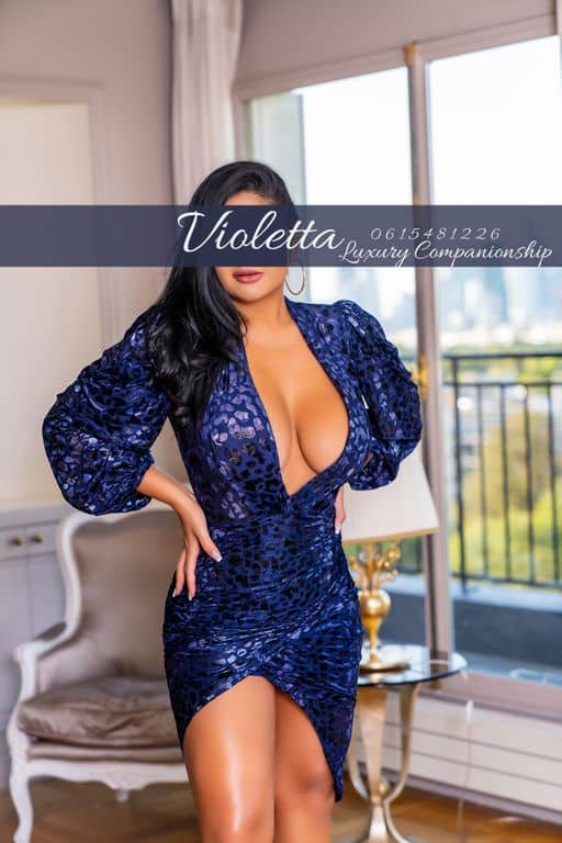 Violetta sexy latine