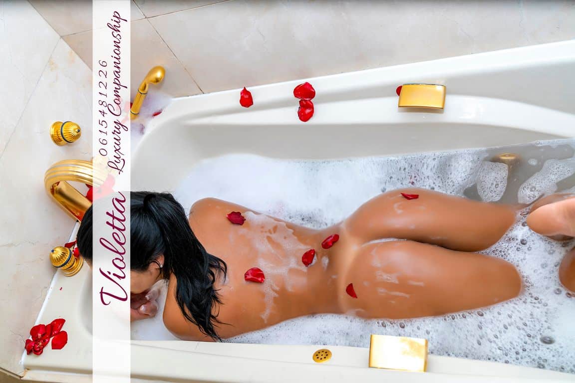 Violetta sexy latine